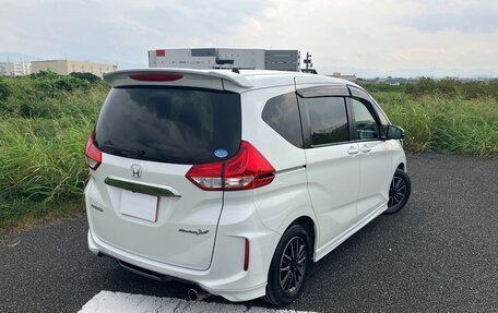 Honda Freed II, 2021 год, 1 390 000 рублей, 6 фотография