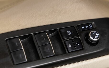 Toyota Camry, 2021 год, 3 250 000 рублей, 15 фотография