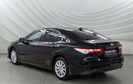 Toyota Camry, 2021 год, 3 250 000 рублей, 5 фотография