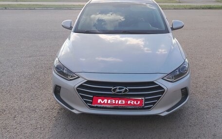 Hyundai Elantra VI рестайлинг, 2016 год, 1 470 000 рублей, 1 фотография
