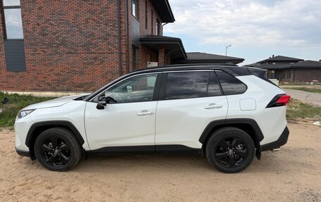 Toyota RAV4, 2020 год, 3 150 000 рублей, 4 фотография