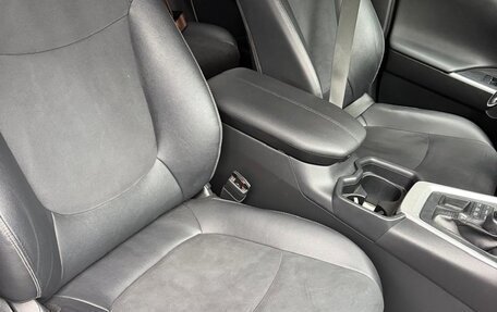 Toyota RAV4, 2020 год, 3 150 000 рублей, 16 фотография