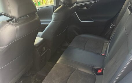 Toyota RAV4, 2020 год, 3 150 000 рублей, 18 фотография