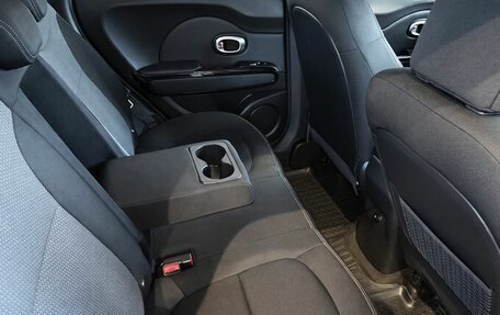 KIA Soul II рестайлинг, 2019 год, 1 425 000 рублей, 9 фотография