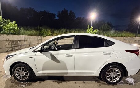 Hyundai Solaris II рестайлинг, 2019 год, 1 400 000 рублей, 7 фотография