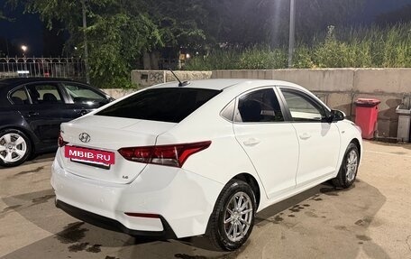 Hyundai Solaris II рестайлинг, 2019 год, 1 400 000 рублей, 4 фотография