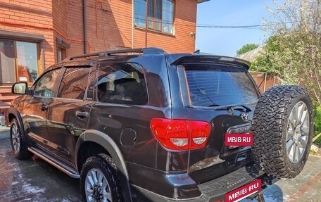 Toyota Sequoia II рестайлинг, 2009 год, 2 780 000 рублей, 23 фотография