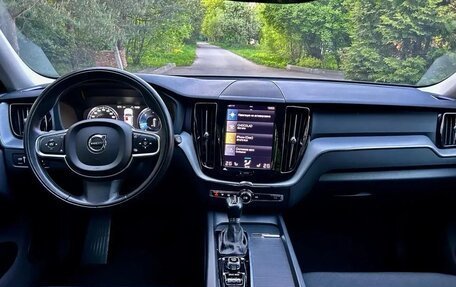 Volvo XC60 II, 2021 год, 4 100 000 рублей, 6 фотография