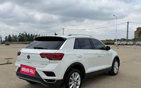 Volkswagen T-Roc I, 2022 год, 1 900 000 рублей, 7 фотография