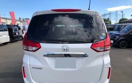 Honda Freed II, 2022 год, 1 338 000 рублей, 9 фотография