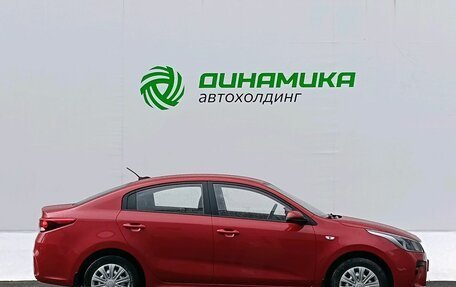 KIA Rio IV, 2018 год, 1 550 000 рублей, 4 фотография