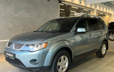 Mitsubishi Outlander III рестайлинг 3, 2008 год, 999 000 рублей, 1 фотография