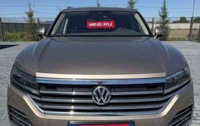 Volkswagen Touareg III, 2018 год, 5 200 000 рублей, 1 фотография