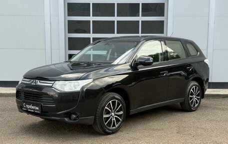 Mitsubishi Outlander III рестайлинг 3, 2012 год, 1 150 000 рублей, 1 фотография