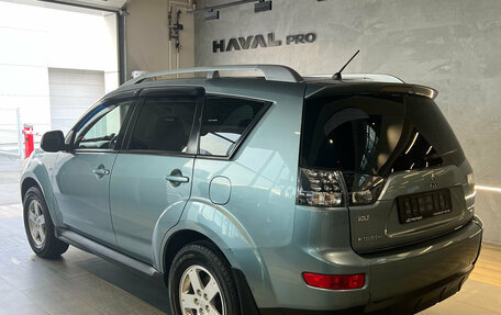 Mitsubishi Outlander III рестайлинг 3, 2008 год, 999 000 рублей, 4 фотография