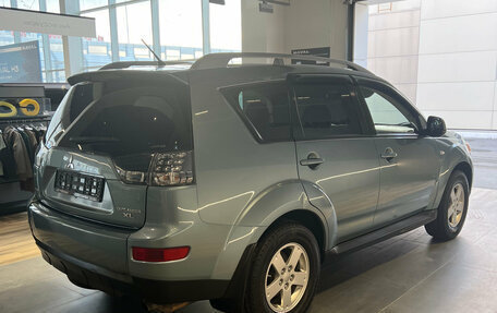 Mitsubishi Outlander III рестайлинг 3, 2008 год, 999 000 рублей, 2 фотография