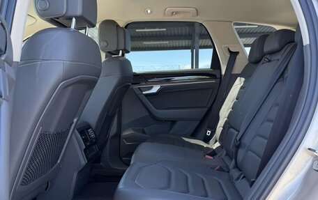 Volkswagen Touareg III, 2018 год, 5 200 000 рублей, 18 фотография