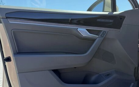 Volkswagen Touareg III, 2018 год, 5 200 000 рублей, 23 фотография