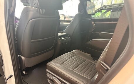 Cadillac Escalade V, 2026 год, 19 990 000 рублей, 9 фотография