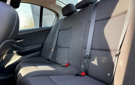 BMW 3 серия, 2010 год, 1 099 000 рублей, 22 фотография