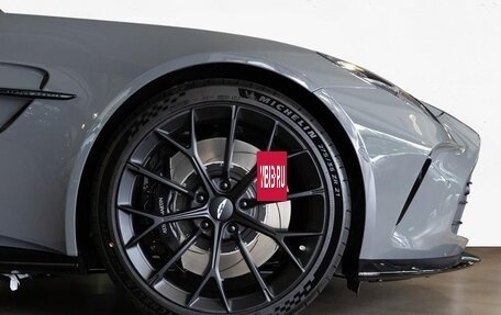 Aston Martin V8 Vantage IV, 2025 год, 29 165 000 рублей, 5 фотография