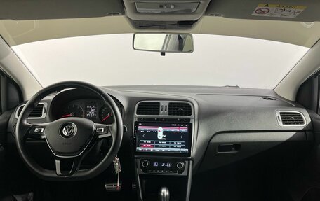 Volkswagen Polo VI (EU Market), 2016 год, 1 220 000 рублей, 7 фотография