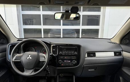 Mitsubishi Outlander III рестайлинг 3, 2012 год, 1 150 000 рублей, 12 фотография