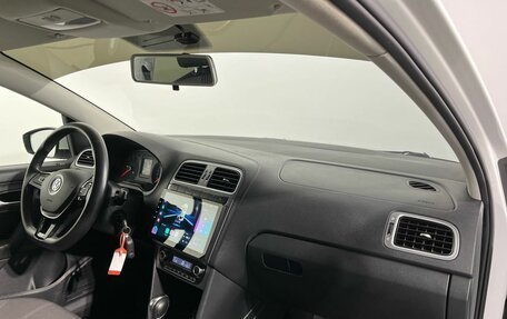 Volkswagen Polo VI (EU Market), 2016 год, 1 220 000 рублей, 9 фотография