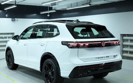 Volkswagen Tiguan, 2026 год, 4 750 000 рублей, 10 фотография