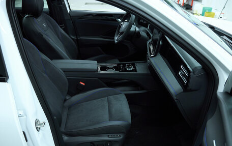 Volkswagen Tiguan, 2026 год, 4 750 000 рублей, 26 фотография