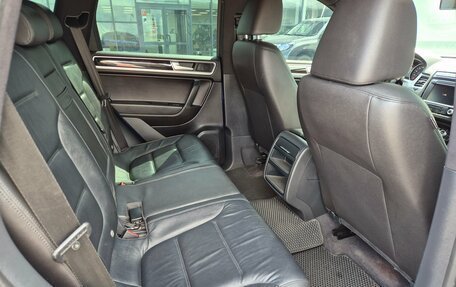 Volkswagen Touareg III, 2014 год, 2 460 000 рублей, 8 фотография