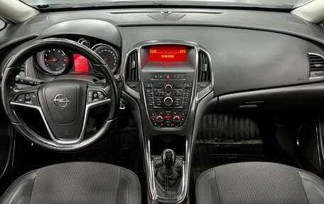 Opel Astra J, 2011 год, 820 000 рублей, 14 фотография