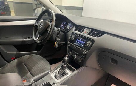 Skoda Octavia, 2016 год, 1 298 000 рублей, 14 фотография