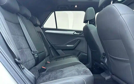 Volkswagen T-Roc I, 2022 год, 1 310 000 рублей, 10 фотография