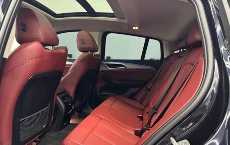 BMW X4, 2025 год, 14 фотография