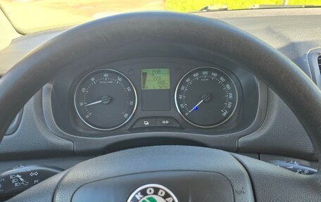 Skoda Fabia II, 2010 год, 455 000 рублей, 12 фотография
