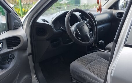 Hyundai Santa Fe III рестайлинг, 2003 год, 550 000 рублей, 2 фотография