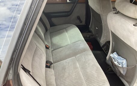 Audi 100, 1993 год, 500 000 рублей, 9 фотография