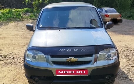 Chevrolet Niva I рестайлинг, 2013 год, 490 000 рублей, 2 фотография
