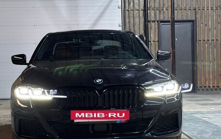 BMW 5 серия, 2020 год, 2 400 000 рублей, 7 фотография