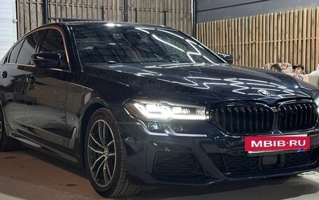 BMW 5 серия, 2020 год, 2 400 000 рублей, 6 фотография