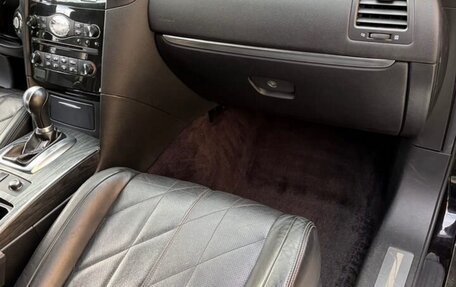 Infiniti QX70, 2014 год, 2 300 000 рублей, 5 фотография