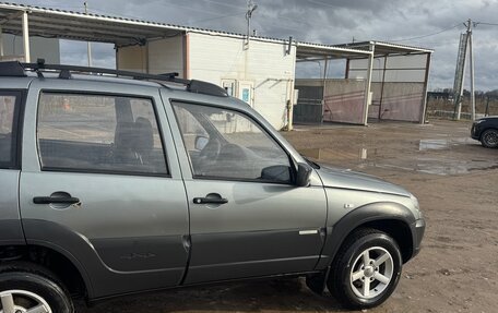 Chevrolet Niva I рестайлинг, 2012 год, 425 000 рублей, 8 фотография