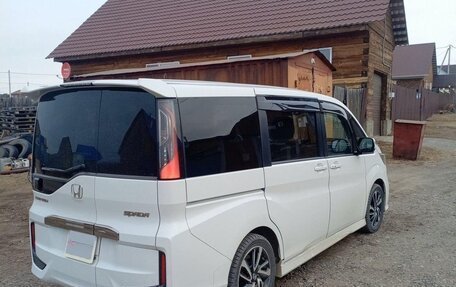 Honda Stepwgn IV, 2019 год, 1 760 000 рублей, 4 фотография