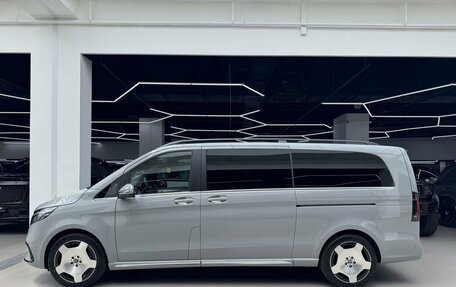 Mercedes-Benz V-Класс, 2026 год, 14 290 000 рублей, 7 фотография