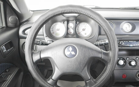 Mitsubishi Outlander III рестайлинг 3, 2008 год, 869 000 рублей, 16 фотография