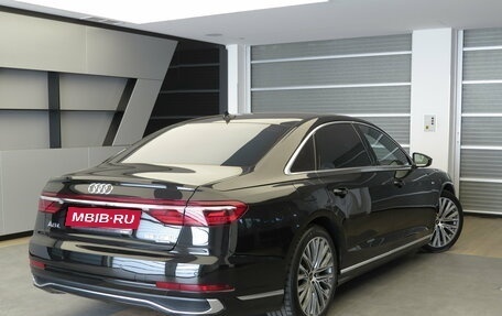 Audi A8, 2022 год, 10 600 000 рублей, 2 фотография
