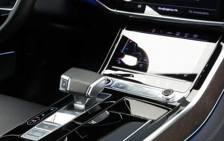 Audi A8, 2022 год, 10 600 000 рублей, 15 фотография
