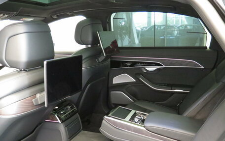 Audi A8, 2022 год, 10 600 000 рублей, 21 фотография