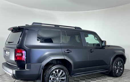 Toyota Land Cruiser Prado, 2024 год, 9 999 000 рублей, 8 фотография